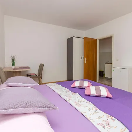 Jopa Apartment *