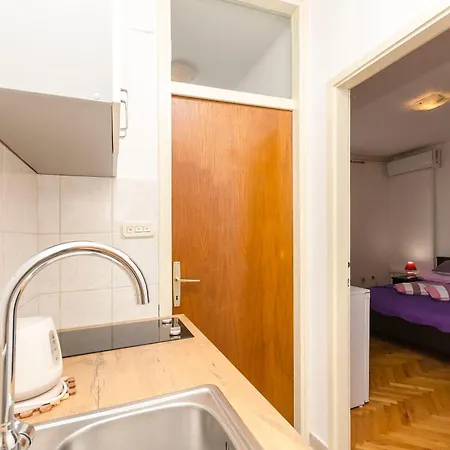 Apartment Jopa *
